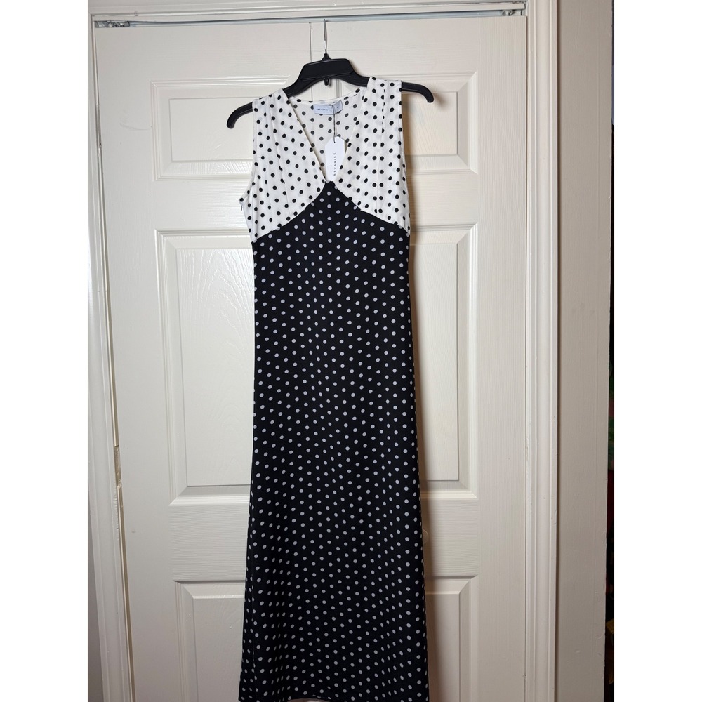 Reveriee Women's Polka Dot Maxi Dress Black White V-Neck Sleeveless Size M NWT